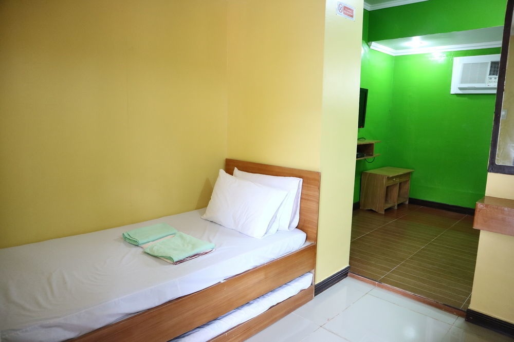 Dubay Panglao Beachfront Resort Libaong ภายนอก รูปภาพ