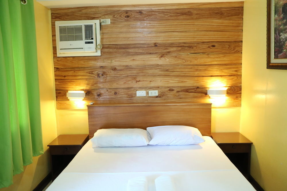 Dubay Panglao Beachfront Resort Libaong ภายนอก รูปภาพ